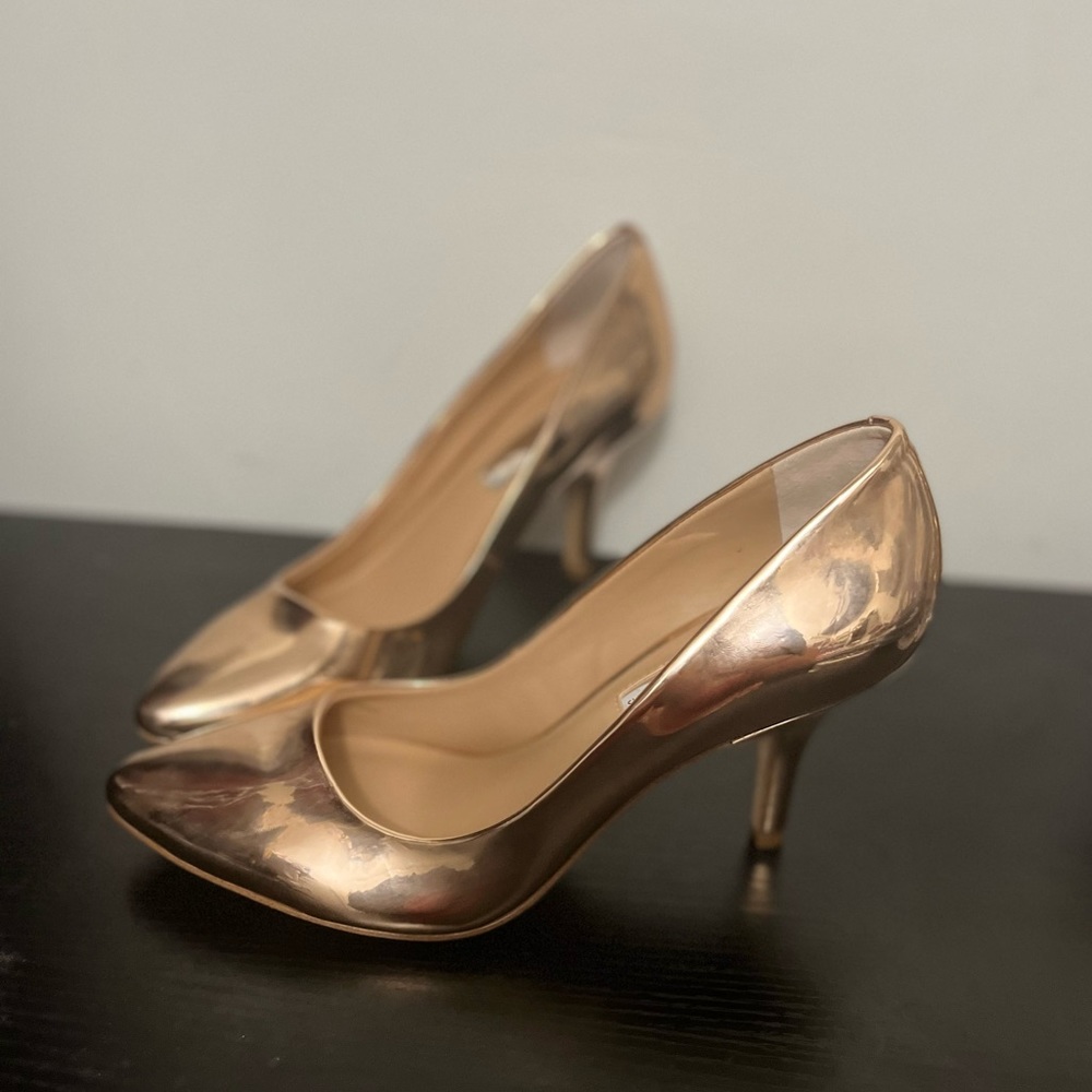 Rose Gold chrome high heel pumps